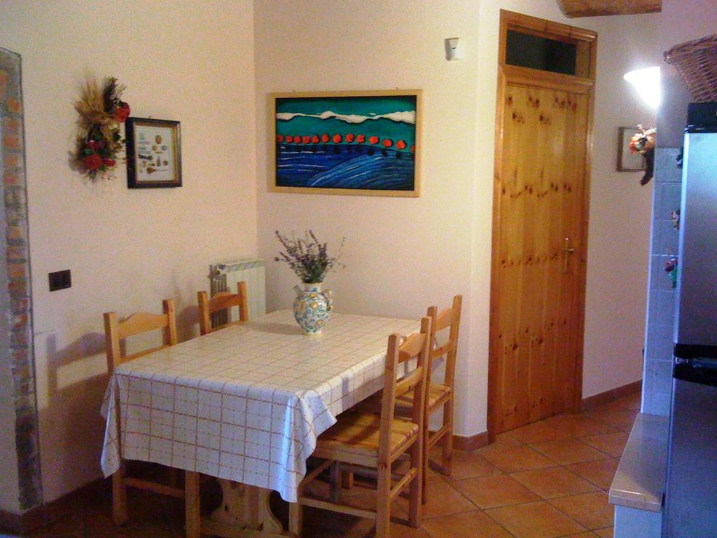 Casale Citerno Apartment Болсена Екстериор снимка